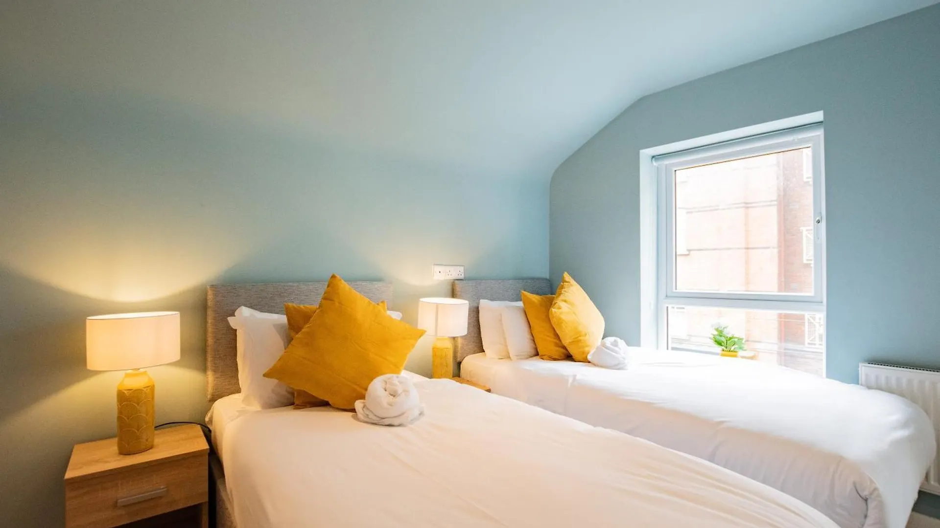 Villa The Large Group House -Sleeps 21 Dublin Ferienhaus