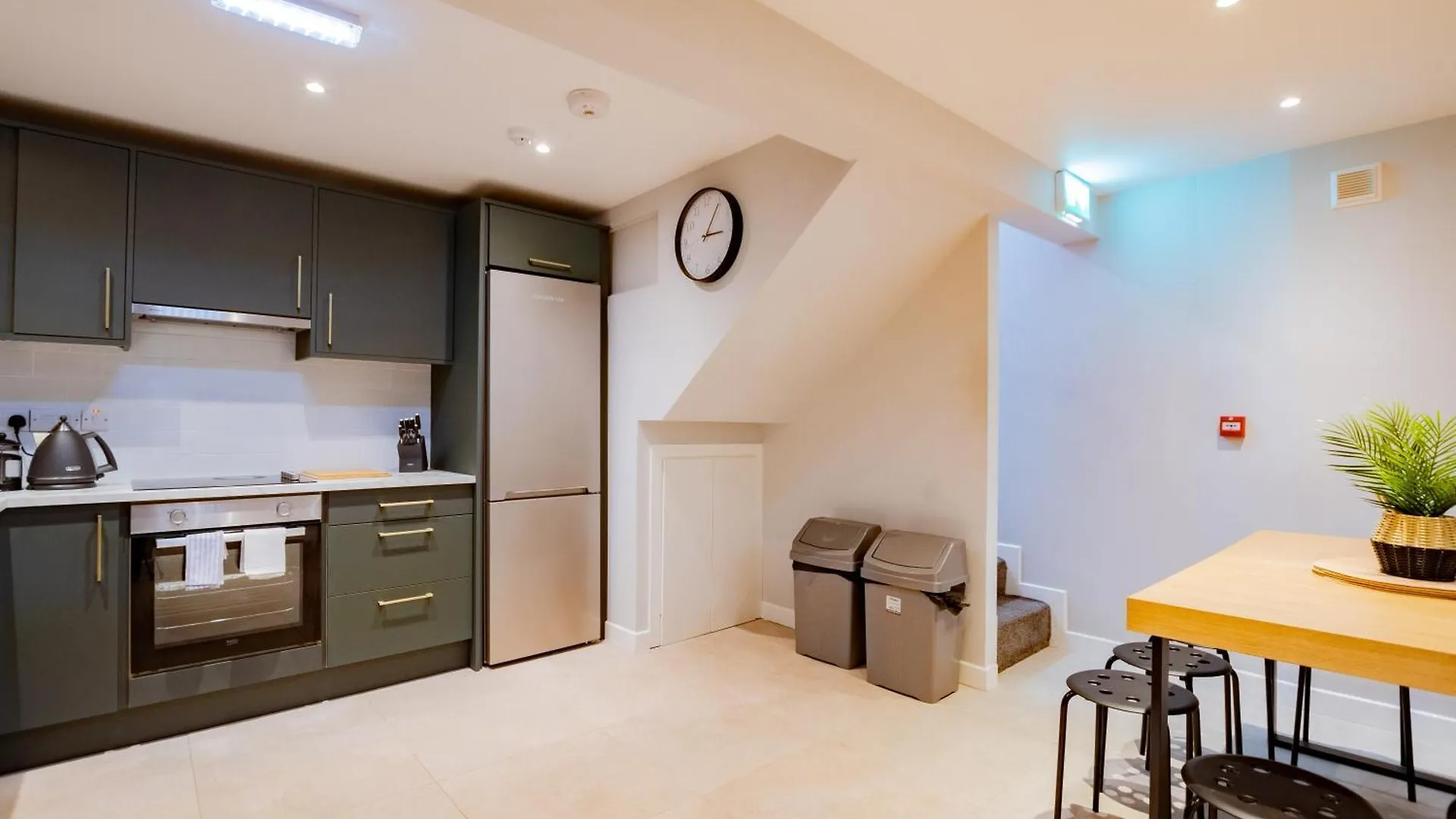 Villa The Large Group House -Sleeps 21 Dublin