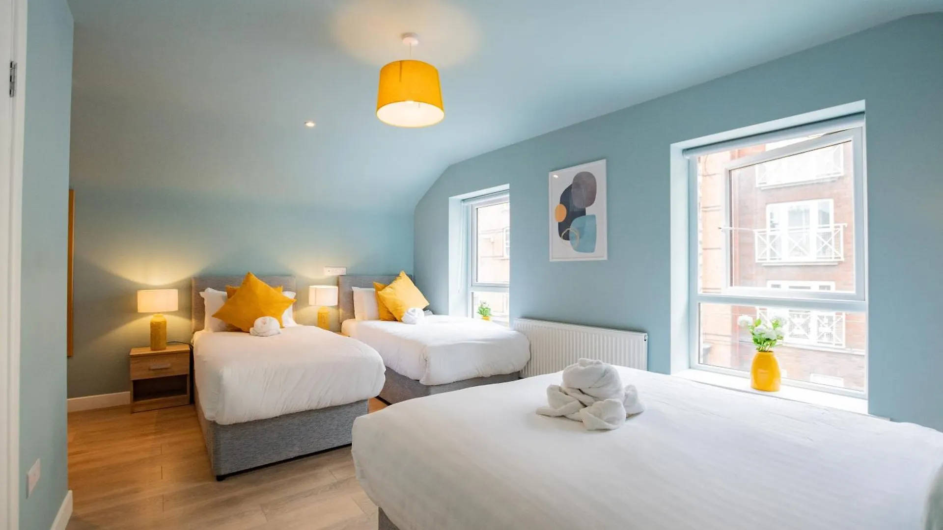 The Large Group House -Sleeps 21 Villa Dublin Holiday home